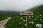 82 Rimediamo, scendendo a questa indicazione...